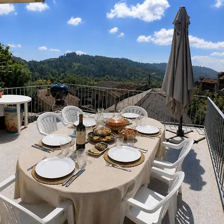 Avec Terrasse Et Cheminee Holiday home